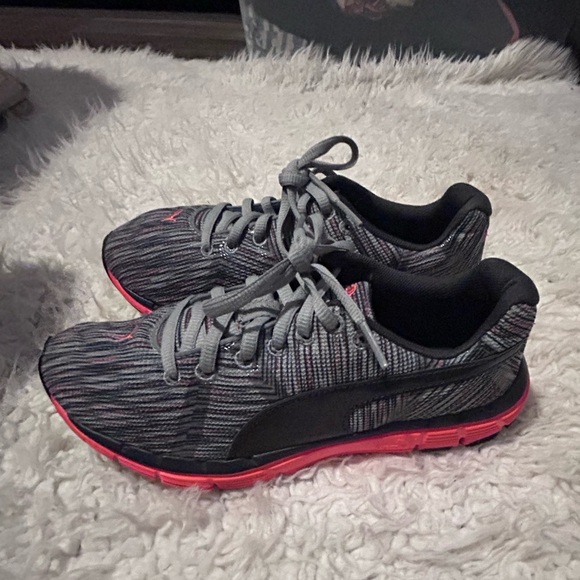 Puma Eco OrthoLite Running Sneakers grey pink sz 6 30%off w♥️/make offer - Picture 5 of 9